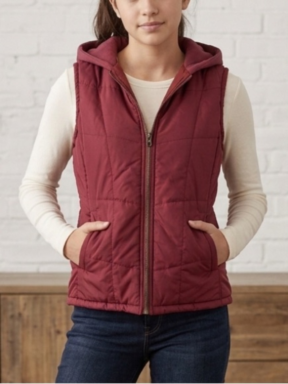 Vintage Vanity Burgundy Reversible Zip Up Quilted Vest Size Small Hooded Sporty